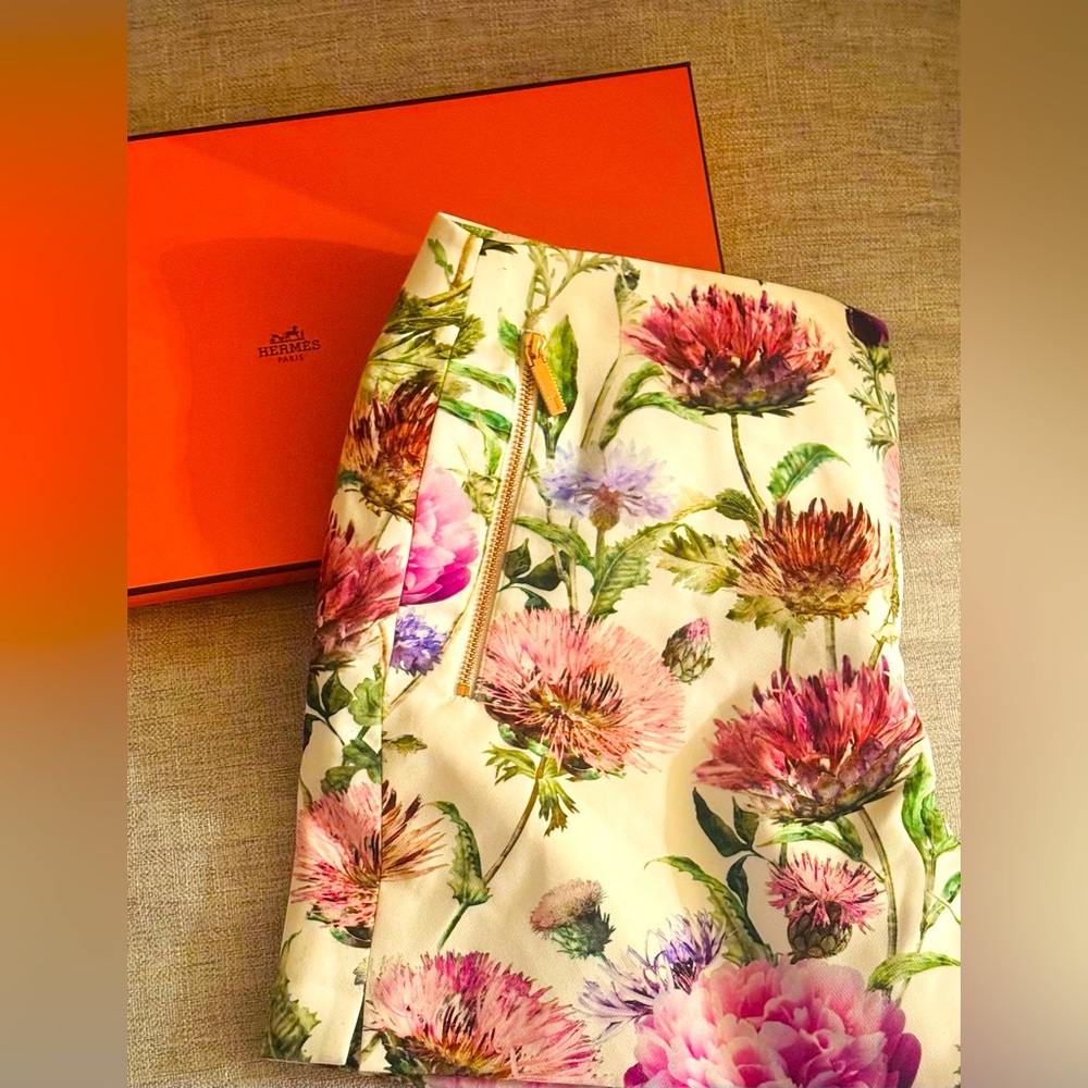 Ted Baker London Floral Short Front Rose Gold Zippers Hook&Eye&Zip Close Sz 2